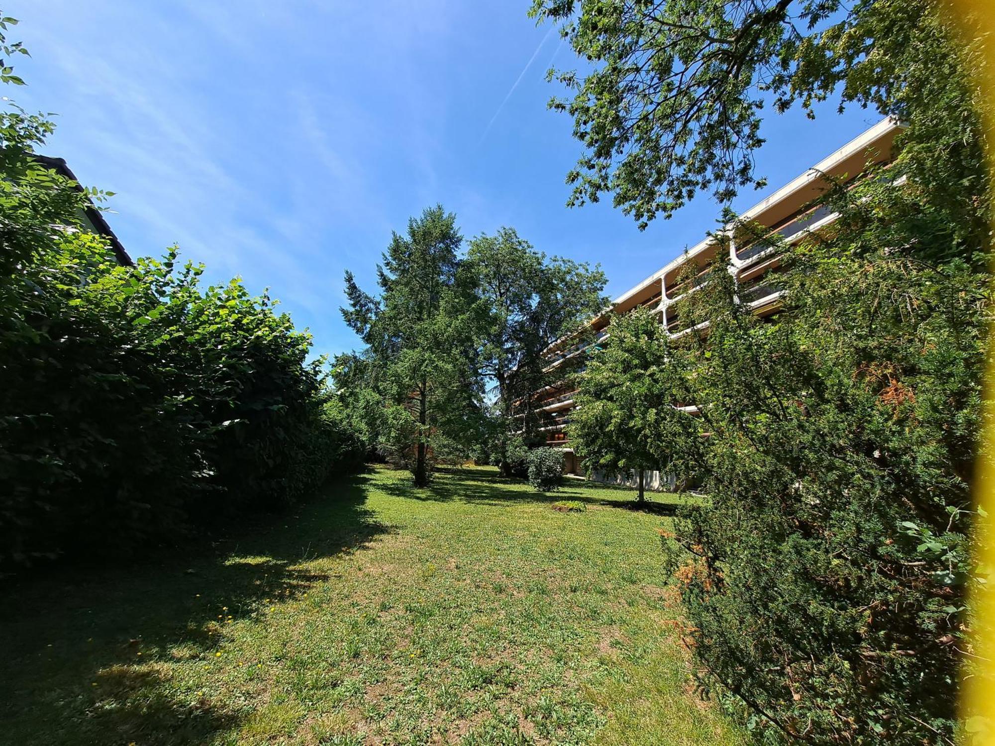 Apartmán Le Duc De Savoie Thonon Exteriér fotografie