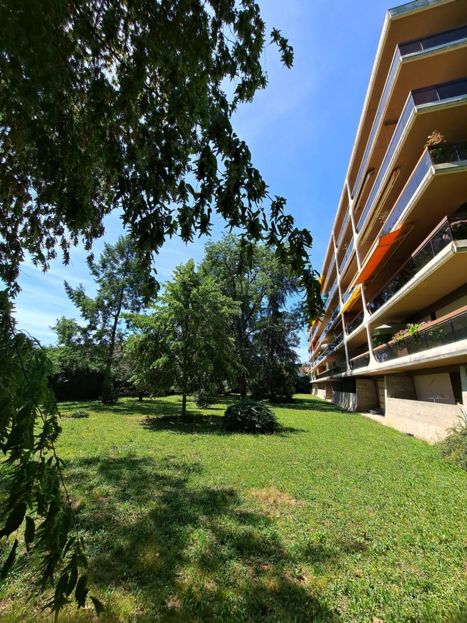 Apartmán Le Duc De Savoie Thonon Exteriér fotografie