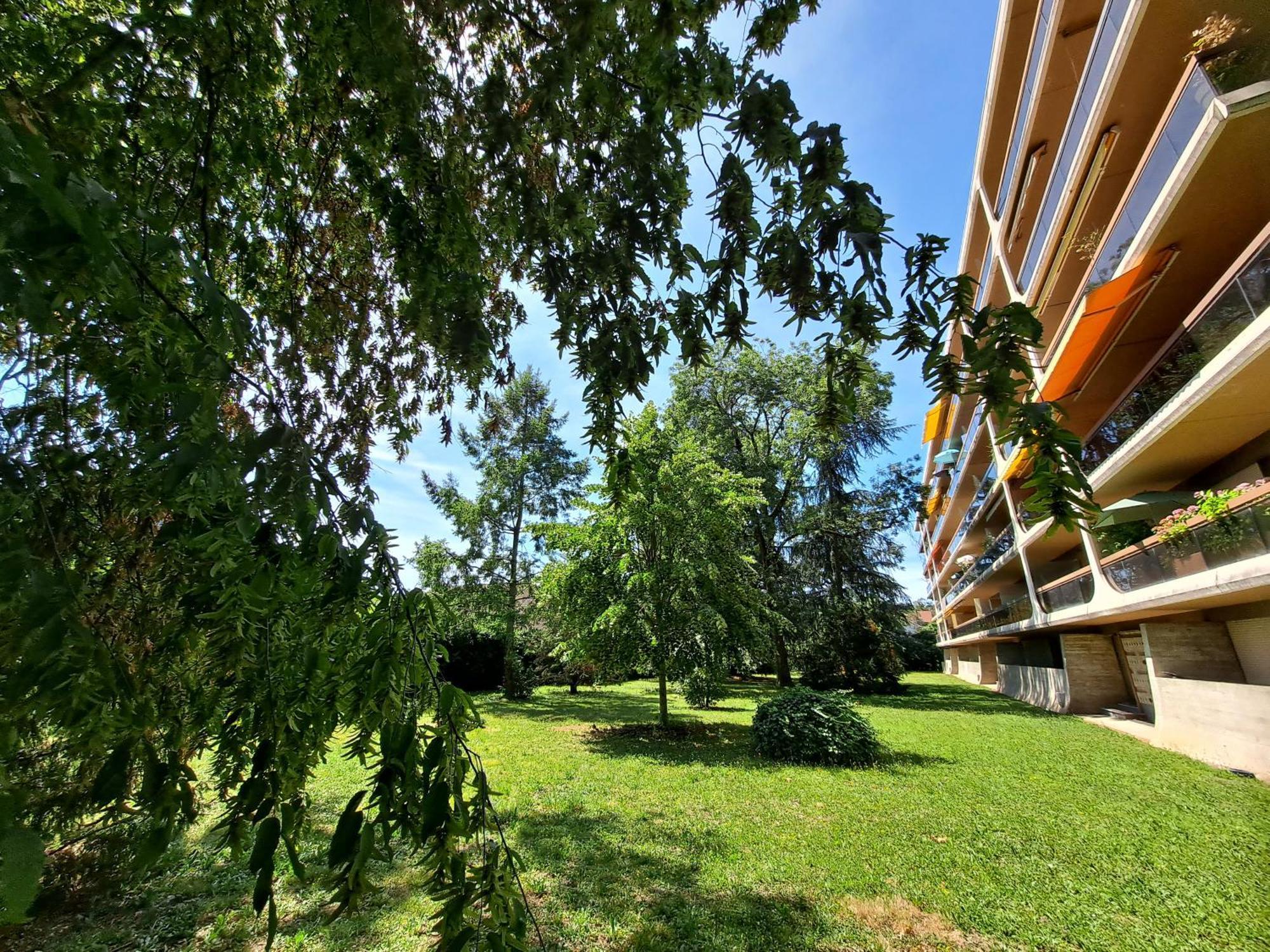 Apartmán Le Duc De Savoie Thonon Exteriér fotografie